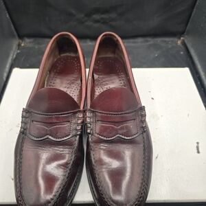 Elegant Burgundy Leather Loafers for‎ Men